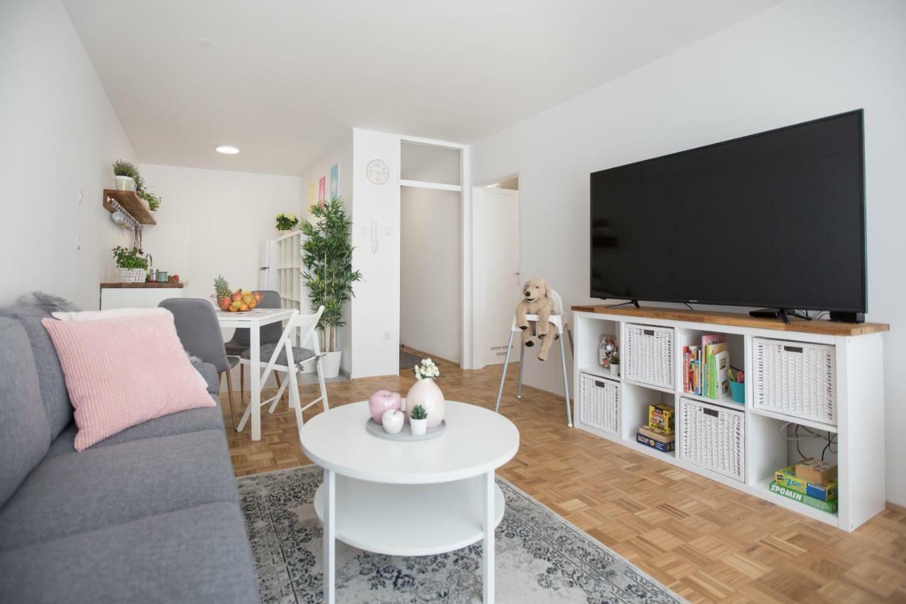 Family Apartment With Garden Ljubljana Extérieur photo